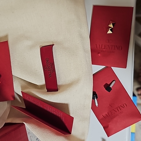 VALENTINO ROCKSTUD 100MM NERO POUDRE - Picture 8 of 8